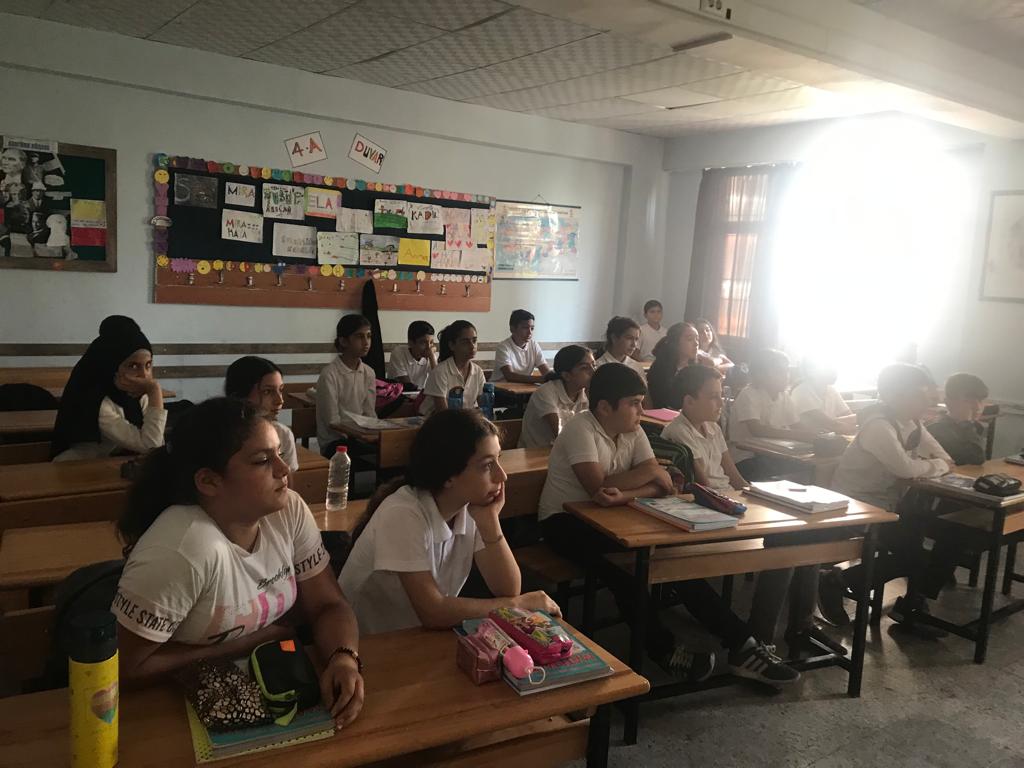  Yenişehir SHM, Necati Volkan İlkokul ve Ortaokul öğrencilerimize "Aile İçi İletişim", "Mahremiyet" ve "Teknoloji Bağımlılığı" konularında eğitim düzenlemiştir.