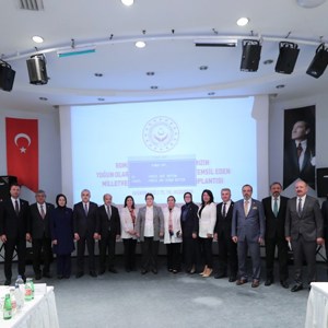 Bakanımız Derya Yanık Roman Vatandaşların Yoğunluklu Yaşadığı Bölgelerin Milletvekilleriyle Buluştu - fotoğraf 4
