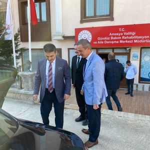VALİ YARDIMCIMIZ MUSTAFA PALA ve İL MÜDÜRÜMÜZ İBRAHİM BAŞ GÜNDÜZ BAKIM REHABİLİTASYON VE AİLE DANIŞMA MERKEZİ MÜDÜRLÜĞÜNÜ ZİYARET ETTİLER. - fotoğraf 5