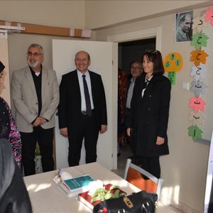 Cumhurbaşkanlığı Sosyal Politikalar Kurulu  Menzilahir Umurbey Sosyal Hizmet Ek Birimini Ziyaret Etti - fotoğraf 3