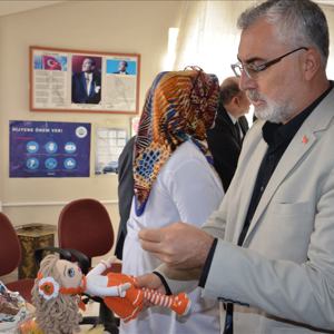 Cumhurbaşkanlığı Sosyal Politikalar Kurulu  Menzilahir Umurbey Sosyal Hizmet Ek Birimini Ziyaret Etti - fotoğraf 6