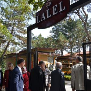  Cumhurbaşkanlığı Sosyal Politikalar Kurulu  Kadın Kooperatifi Üyeleri ile Bir Araya Geldi - fotoğraf 2