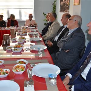  Cumhurbaşkanlığı Sosyal Politikalar Kurulu  Kadın Kooperatifi Üyeleri ile Bir Araya Geldi - fotoğraf 7