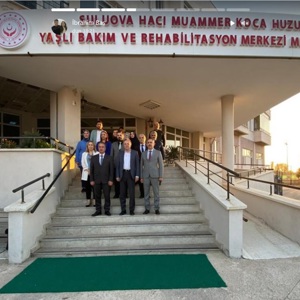 Aile ve Sosyal Hizmetler Bakan Yardımcımız Sayın Rıdvan DURAN, Suluova Hacı Muammer Koca Huzurevi ve Yaşlı Bakım Rehabilitasyon Merkezimizi ziyaret etti. - fotoğraf 1