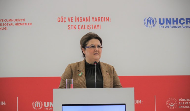 Bakanımız Derya Yanık Göç ve İnsani Yardım STK Çalıştayı’na Katıldı
