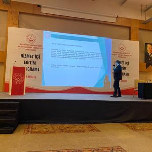 Antalya’da Evlat Edinme Hizmetinde Görevli Personele Yönelik Hizmet İçi Eğitim Programı Düzenlendi - fotoğraf 9