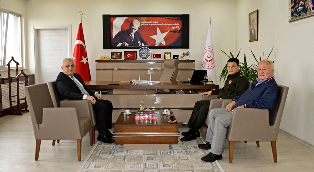 Giresun Askerlik Şube Başkanı ile Esnaf ve Sanatkarlar Odası Birliği Yönetim Kurulu Başkanından İl Müdürlüğümüze Ziyaret
