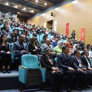 KADINA YÖNELİK ŞİDDETLE MÜCADELE KONULU PANEL - fotoğraf 5