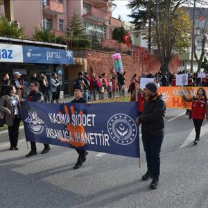 “Kadına Şiddete Hayır!” Diyerek Kortejde Yerimizi Aldık - fotoğraf 11