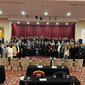 26-27 Kasım 2022 tarihinde Başkanlığımız bünyesinde görev yapan teknik, temizlik, ulaşım, güvenlik ve mutfak hizmetlerinde görevli personele yönelik hizmet içi eğitim programı Ankara/Kızılcahamam'da gerçekleştirildi. - fotoğraf 1
