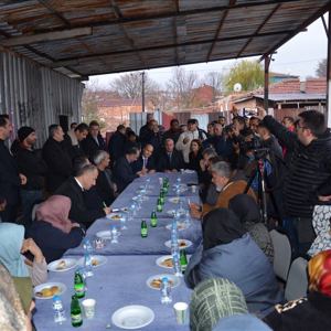 Menzilahir Mahallesinde Vatandaşlarımız ile Buluşma Gerçekleşti - fotoğraf 4