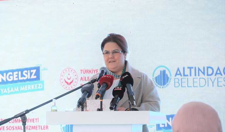 Bakanımız Derya Yanık Altındağ Belediyesi Engelsiz Yaşam Merkezi Temel Atma Töreni'ne Katıldı