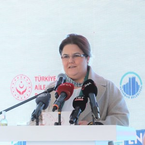 Bakanımız Derya Yanık Altındağ Belediyesi Engelsiz Yaşam Merkezi Temel Atma Töreni'ne Katıldı - fotoğraf 1