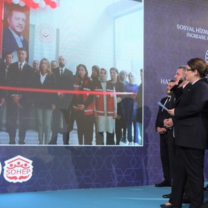Bakanımız Derya Yanık Adana'da 4 Yeni Sosyal Hizmet Merkezinin Açılışını Gerçekleştirdi - fotoğraf 5