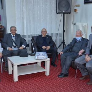 Emekli Astsubaylar; Aileleri ile Birlikte,  Huzurevinde Hizmet Almakta olan Yaşlılarımızı Ziyaret Etti. - fotoğraf 11