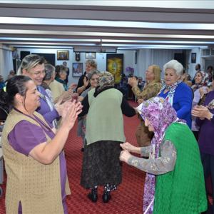 Emekli Astsubaylar; Aileleri ile Birlikte,  Huzurevinde Hizmet Almakta olan Yaşlılarımızı Ziyaret Etti. - fotoğraf 26