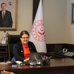 Bakanımız Derya Yanık AA'nın "Yılın Fotoğrafları" Oylamasına Katıldı - fotoğraf 1