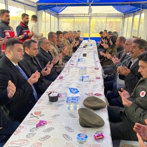 Pençe-Kilit Harekatı Şehidimiz Mehmet DEMİR Şehadetinin 3. Gününde Düzenlenen Mevlid-i Şerif'te Dualarla Anıldı - fotoğraf 2