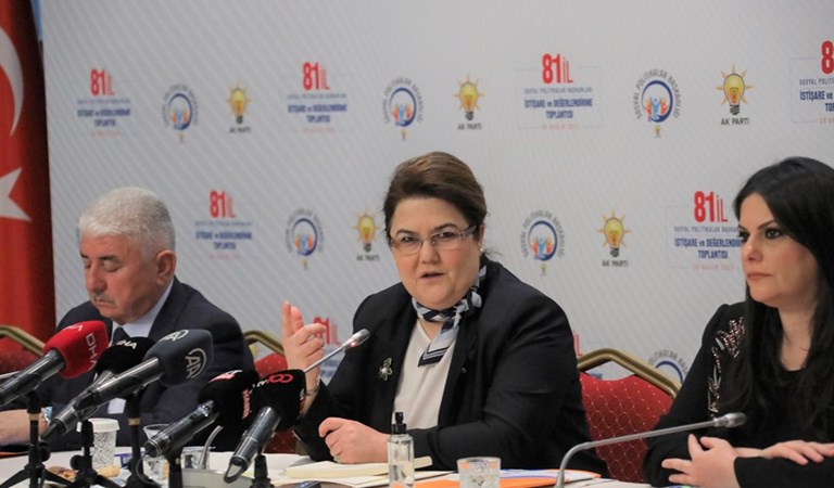 Bakanımız Derya Yanık AK Parti Sosyal Politikalar Başkanları İstişare ve Değerlendirme Toplantısı'na Katıldı