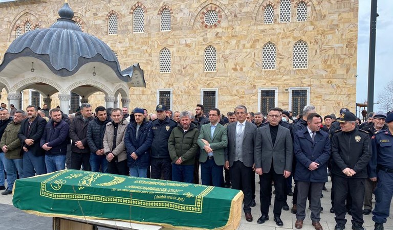 İl Müdürümüz Şehit Polis Memuru  Naci AKÇAY'ın Babası Emir AKÇAY'ın  Cenaze Merasimine Katıldı
