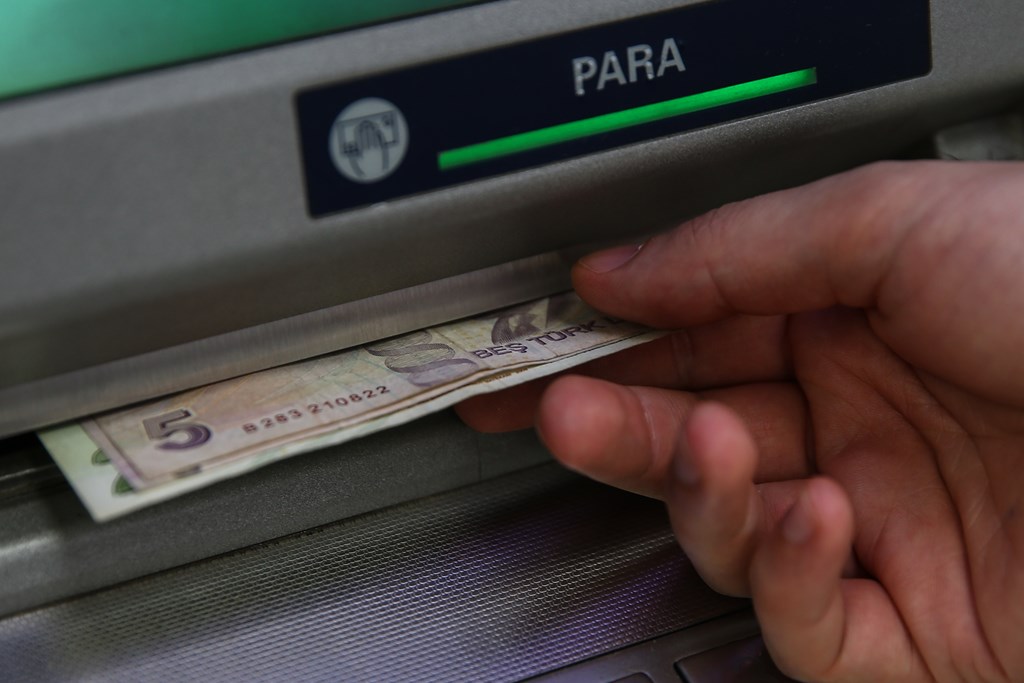 Our Minister Derya Yanık: “We will deposit the increased monthly payments of our social assistance programs into the accounts of our beneficiaries”