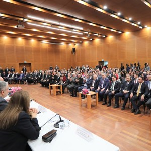 Bakanımız Derya Yanık Bursa’da 2023’e Doğru Şehir Buluşmaları Toplantısına Katıldı - fotoğraf 9