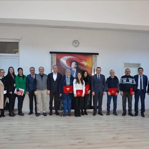 Teşekkür Beratları Takdim Edildi - fotoğraf 1