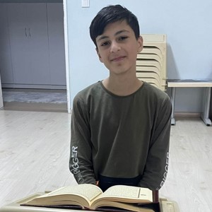 8. Sınıf öğrencisi Baran PULAŞ Hafızlık Eğitimini başarı ile  tamamladı - fotoğraf 1