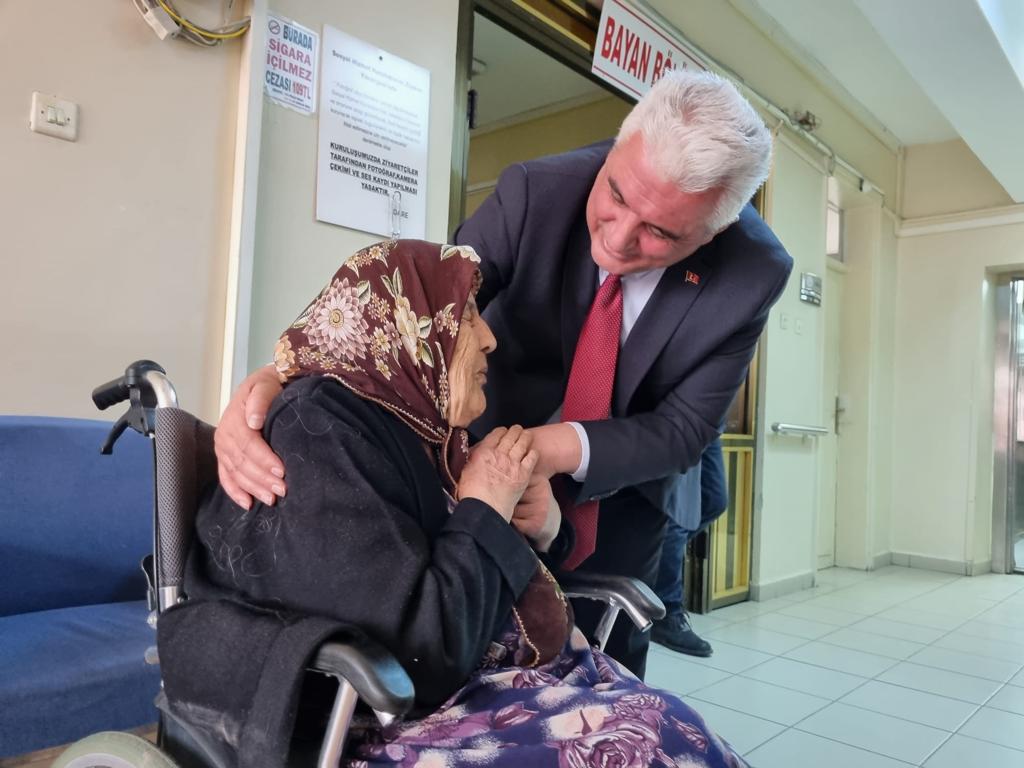 İl Müdürümüz: “Yüzyılın en büyük felaketinin yaralarını hep birlikte sarıyoruz.”