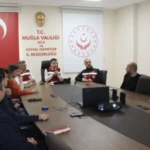 İl Müdürümüz Osman TOPRAKÇI başkanlığında ülkemizde gerçekleşen depremle ilgili olarak sekreterya ekibimizle toplantı gerçekleştirildi. - fotoğraf 2