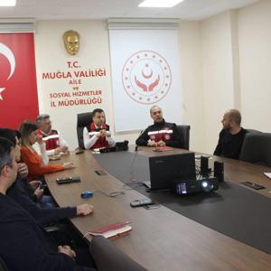 DEPREMZEDE VATANDAŞLARA PSİKO-SOSYAL DESTEK ÇALIŞMALARI DEVAM EDİYOR  - fotoğraf 5