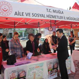 İl Müdürümüz Menteşe Sınırsızlık meydanında kurulan stantı ziyaret etti. - fotoğraf 2