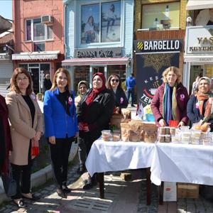 8 Mart Dünya Kadınlar Gününde “Kermes” Düzenlendi - fotoğraf 3