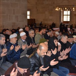 Şehitlerimiz Dualarla Anıldı - fotoğraf 1