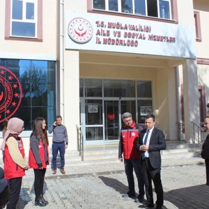 AFET BÖLGESİNDEKİ VATANDAŞLARIMIZIN YANINDA OLMAYA DEVAM EDİYORUZ - fotoğraf 3