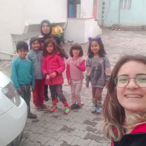 Kırmızı Yelekliler Sahada - fotoğraf 7