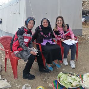 Kırmızı Yelekliler Sahada - fotoğraf 8