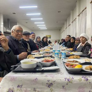 Ramazan Ayı Münasebetiyle Huzurevinde Kalan Yaşlılarımızla Birlikte İftar Programı Gerçekleştirildi - fotoğraf 3