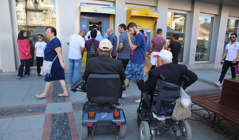 Minister Derya Yanık: "We deposited 2.7 billion TL in the accounts of the pension for persons with disabilities and older persons in April”