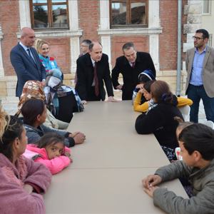 8 Nisan Dünya Romanlar Günü kapsamında; Edirne Merkez Barutluk Mahallesinde iftar programı düzenlendi - fotoğraf 5
