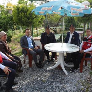 İl Müdürümüz Osman TOPRAKÇI, Milas İlçesinde yaşayan Kıbrıs Gazisi Faik KUNDAKÇI, Kore Gazisi Vasfi ÇELİK ve 11.04.2023 tarihinde vefat eden Ahmet YILDIZ’ın ailesini ziyaret etti. - fotoğraf 1
