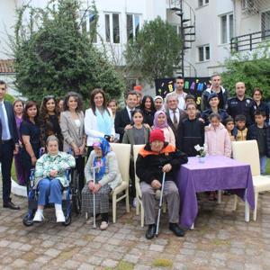 BAYRAM PAYLAŞTIKÇA GÜZEL  - fotoğraf 4