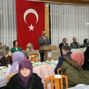 Şehit Aileleri ve Yakınları Onuruna İftar Programı Düzenlendi - fotoğraf 1
