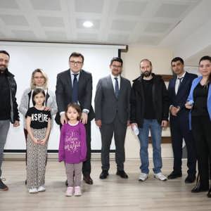 TİP-1 Diyabet Tanısı Almış Çocuklara Verilecek Kan Şekeri Ölçüm Cihazı-Sensörleri ve Akıllı Telefonların Dağıtım Töreni - fotoğraf 1