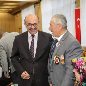 Gazilerimiz ve Gazi Ailelerimiz Onuruna İftar Programı - fotoğraf 3