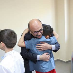 Huzurevi Yaşlı Bakım ve Rehabilitasyon Merkezi Müdürlüğü’nde Bayramlaşma Programı Düzenlendi - fotoğraf 2