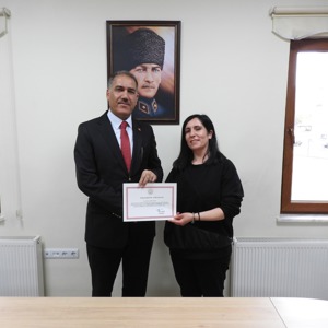 İl Müdürümüz tarafından personellere teşekkür belgesi verildi - fotoğraf 1