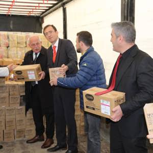 Yardımlarımız Deprem Bölgesindeki Vatandaşlarımız İçin Yola Çıktı - fotoğraf 3