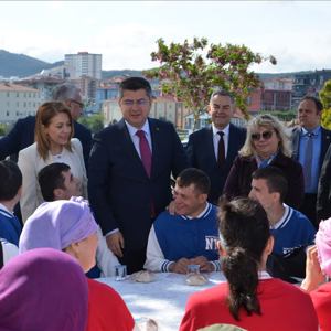 10 – 16 Mayıs Engelliler Haftası Kapsamında  Keşan İlçemizde Program Düzenlendi - fotoğraf 14