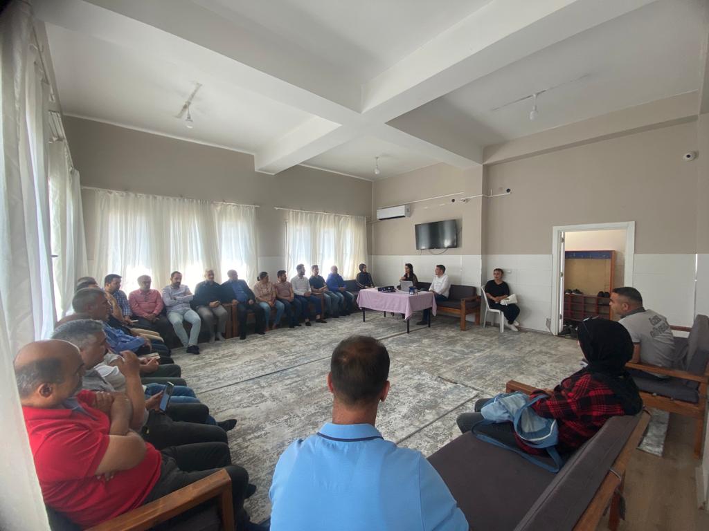 Çocuk Hizmetleri Birimimiz tarafından Erkek İlk Kabul Müdahale ve Değerlendirme Birimi personeline ''Öfke ile Baş Etme Yöntemleri, Etkili İletişim ve Problem Çözme Becerileri'' konularında eğitim verildi. 